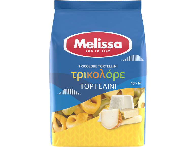 Μπλε συσκευασία ζυμαρικών τορτελίνια τρικολόρε με τυρί, χρόνος μαγειρέματος 13-14 λεπτά.