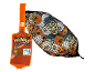 Σοκολάτες γάλακτος Halloween με περιτυλίγματα κρανίων και κολοκύθων σε δίχτυ, με ετικέτα σοκολάτας γάλακτος Halloween.