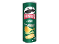 Pringles Cheese & Onion πατατάκια σε πράσινο κουτί με τυρί, κρεμμύδι και πατατάκια.