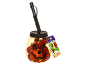 Κύπελλο σε σχήμα κολοκύθας για το Halloween με γλυκά και μαύρο καλαμάκι.