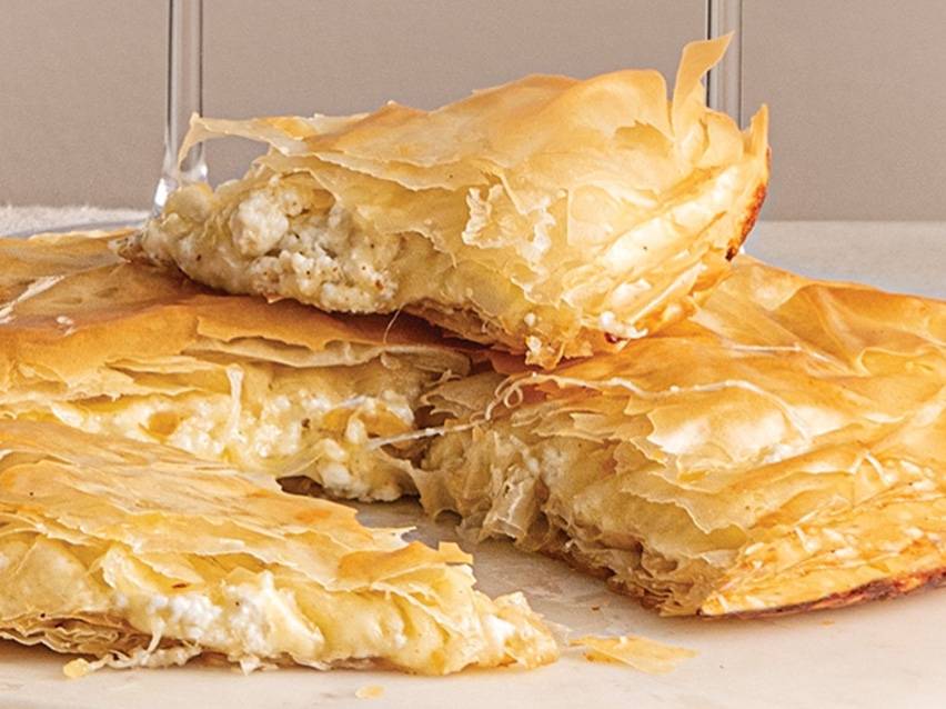 Τυρόπιτες με φύλλο:  Κυπριακή συνταγή.